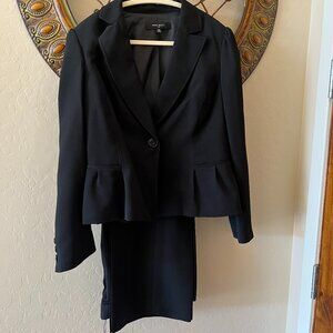 NINE WEST – 2 Piece Black Pants Suit with Blazer & Trouser Pants, Size 10